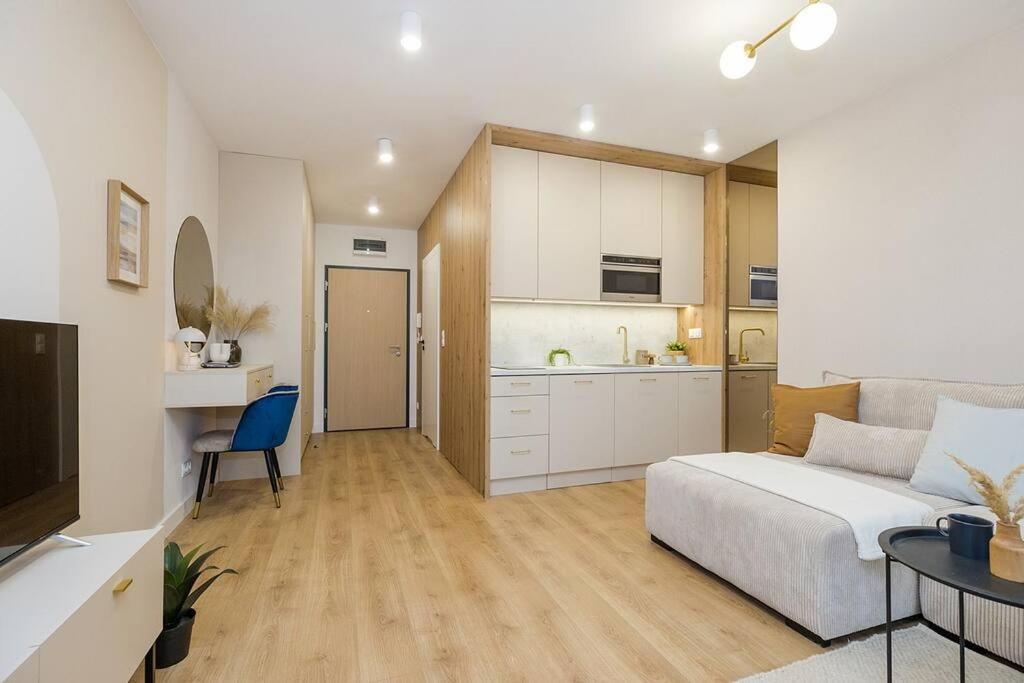 Superapart Klobucka Apt345 Varşova Dış mekan fotoğraf